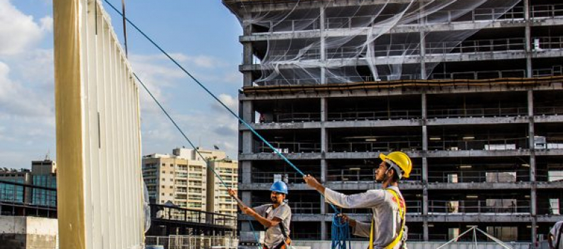 Soluções industrializadas reduzem risco do Covid-19 nos canteiros de obra
